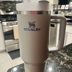 Stanley Silver/Blue 40 ounce Tumbler